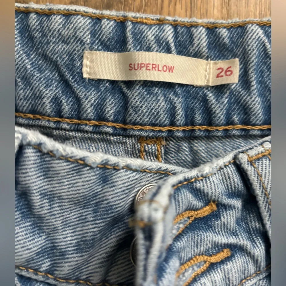Levi’s Super Low size 26 x 28 - Picture 2 of 3